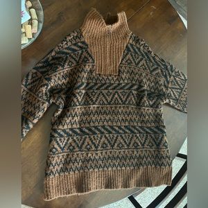 Aerie zip up sweater size medium. Like new